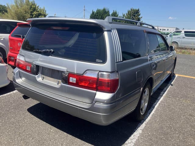1999 Nissan Stagea JDM car for sale — photo 4 of 11