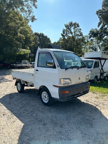 1998 Mitsubishi Minicab JDM car for sale — photo 4 of 10