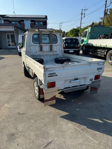 2000 Daihatsu Hijet JDM car for sale — photo 5 of 11