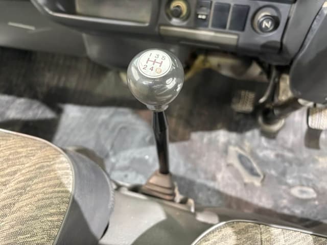 1998 Nissan Vanette JDM car for sale — photo 12 of 23