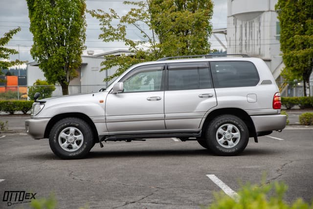 2001 Toyota Land Cruiser JDM car for sale — photo 8 of 25