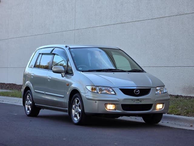 2000 Mazda Premacy JDM car for sale — photo 13 of 25