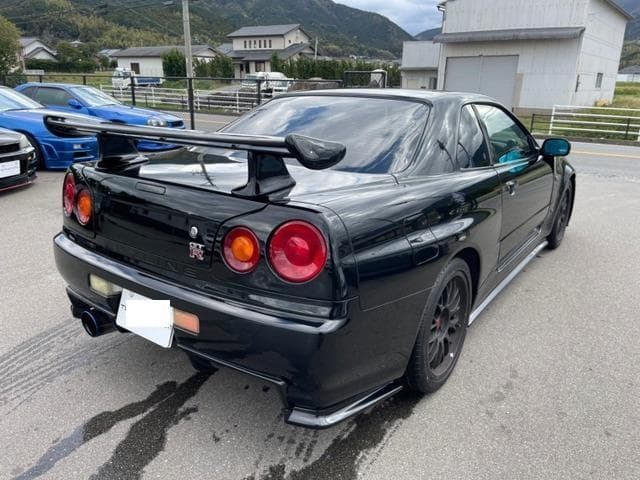 2001 Nissan Skyline JDM car for sale — photo 4 of 16