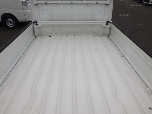 2005 Suzuki Carry JDM car for sale — photo 6 of 24