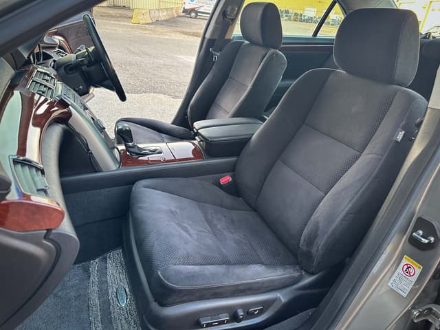 2008 Honda Legend JDM car for sale — photo 23 of 25