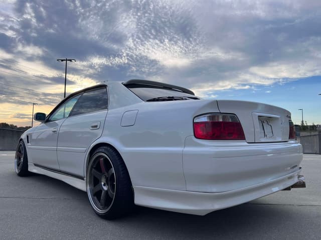 1998 Toyota Chaser JDM car for sale — photo 15 of 27