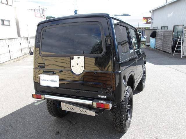 1998 Suzuki Jimny JDM car for sale — photo 9 of 20