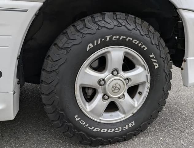 2001 Toyota Land Cruiser JDM car for sale — photo 6 of 18