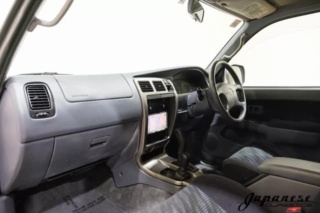 1998 Toyota Hilux Surf JDM car for sale — photo 9 of 25