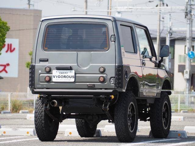 1995 Suzuki Jimny JDM car for sale — photo 4 of 20
