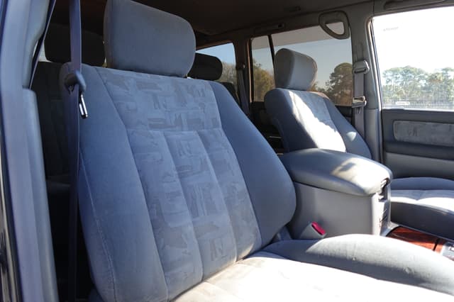 2000 Toyota Land Cruiser JDM car for sale — photo 11 of 20