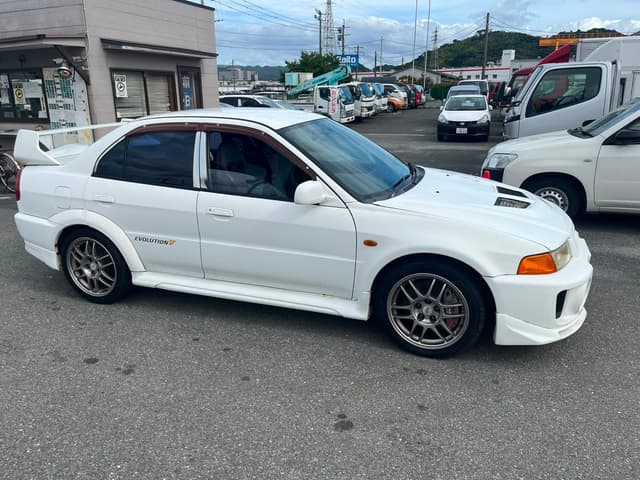 1998 Mitsubishi Lancer Evolution JDM car for sale — photo 7 of 22