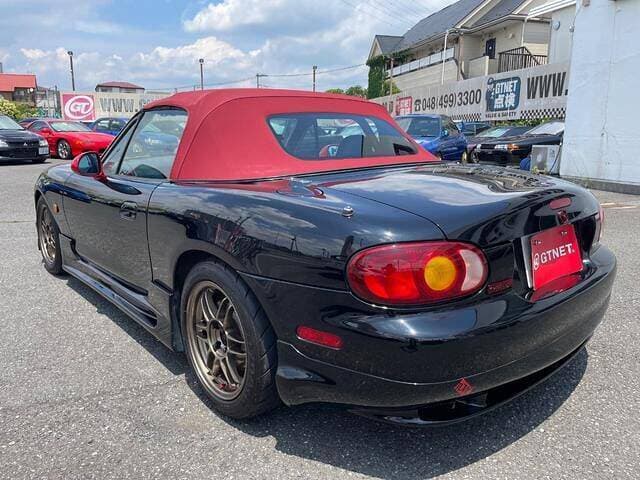 1998 Mazda Roadster (Eunos Roadster / MX-5) JDM car for sale — photo 9 of 12