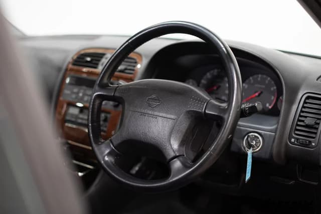 1996 Nissan Cedric JDM car for sale — photo 12 of 25