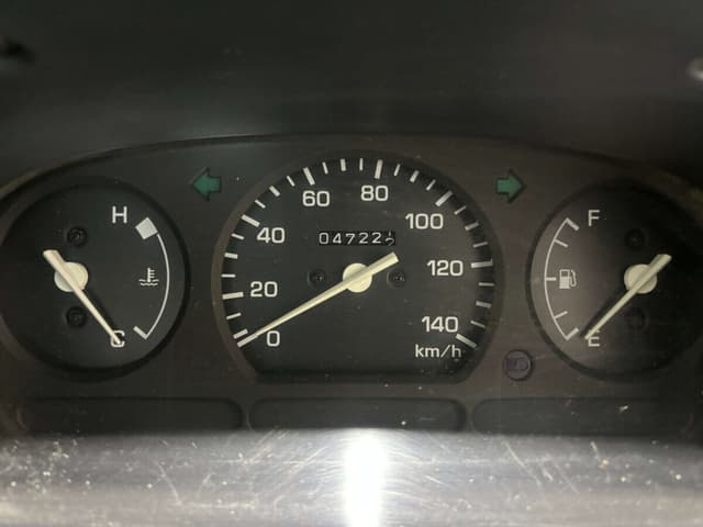 1998 Daihatsu Hijet JDM car for sale — photo 9 of 23