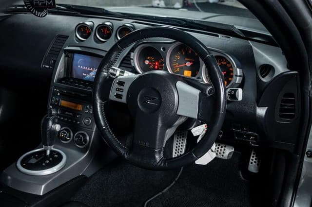 2003 Nissan Fairlady Z JDM car for sale — photo 15 of 19