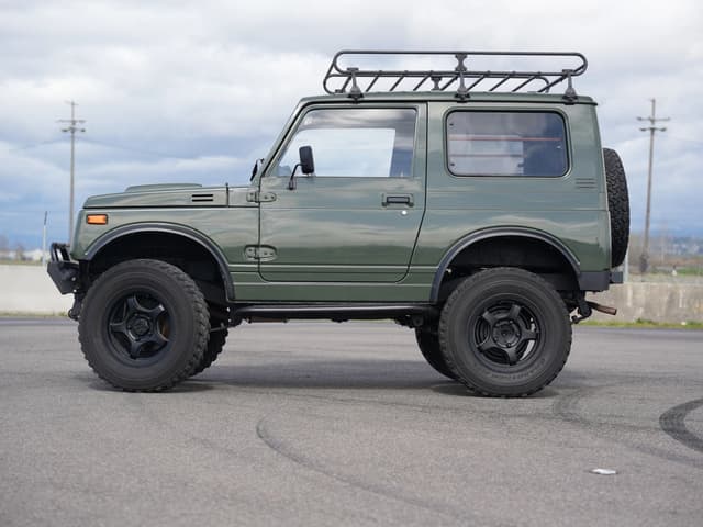 1990 Suzuki Jimny JDM car for sale — photo 6 of 10