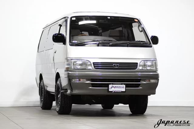 1996 Toyota HiAce JDM car for sale — photo 3 of 25
