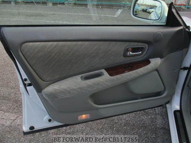 1998 Toyota Chaser JDM car for sale — photo 17 of 20
