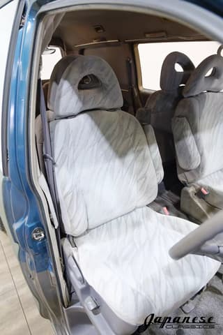 1994 Mitsubishi Delica JDM car for sale — photo 16 of 25