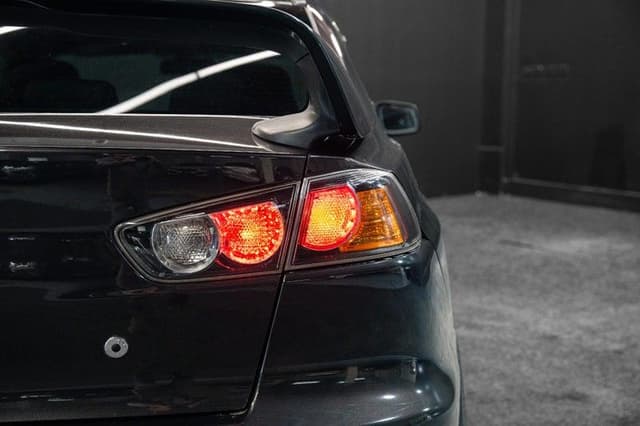 2007 Mitsubishi Lancer Evolution JDM car for sale — photo 12 of 19