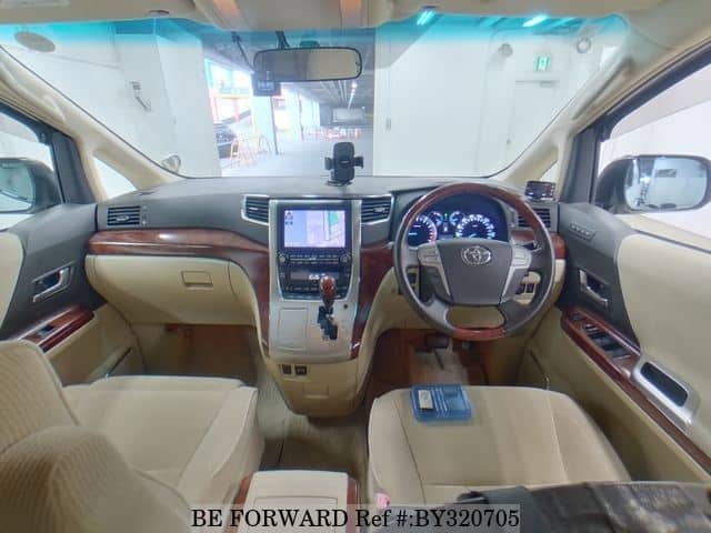 2008 Toyota Alphard JDM car for sale — photo 3 of 6