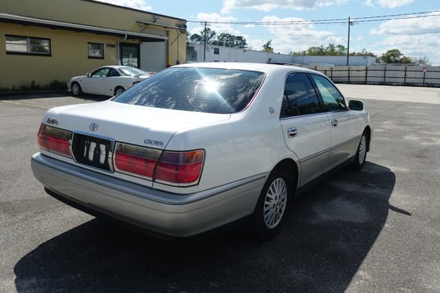 1999 Toyota Crown JDM car for sale — photo 13 of 20
