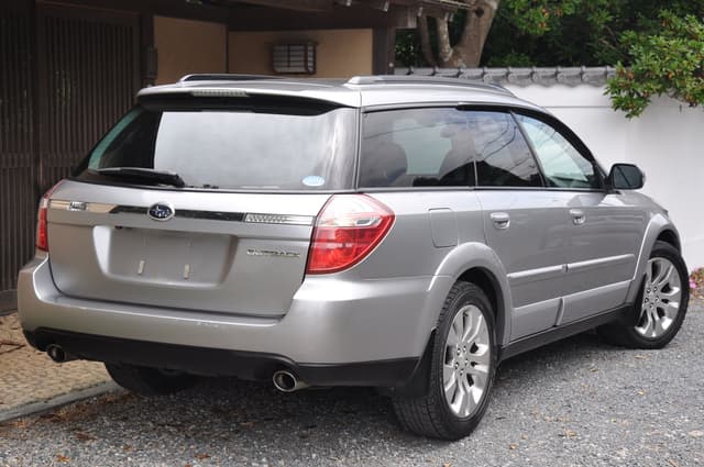 2008 Subaru Legacy JDM car for sale — photo 2 of 25