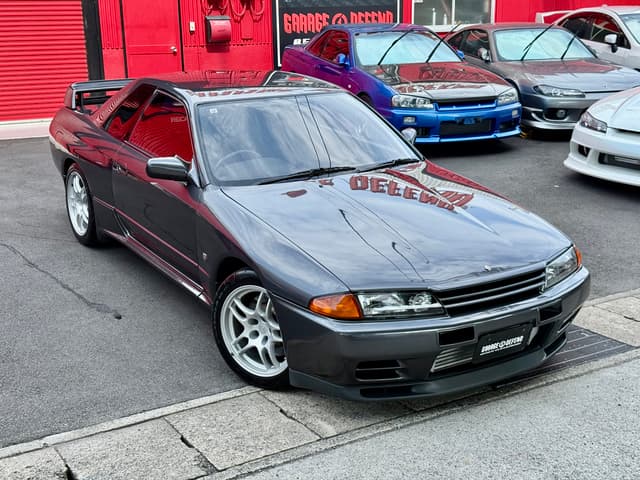 1991 Nissan Skyline JDM car for sale — photo 4 of 25