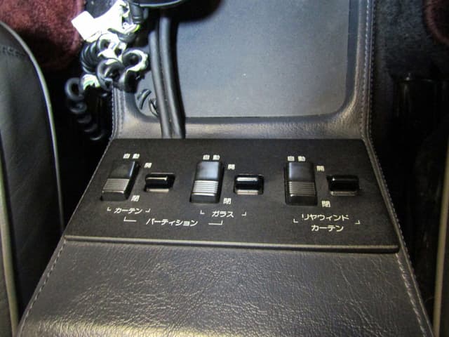 1991 Toyota Century JDM car for sale — photo 25 of 25