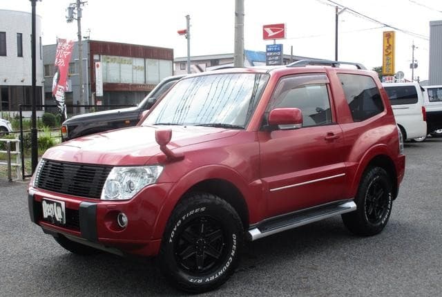 2009 Mitsubishi Pajero JDM car for sale — photo 3 of 3