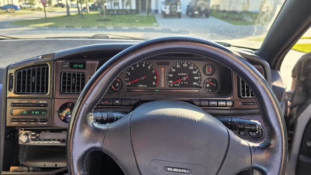1992 Subaru Alcyone JDM car for sale — photo 6 of 17
