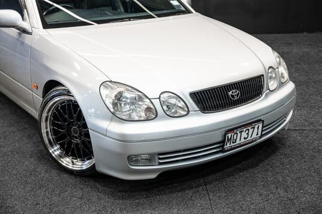 1997 Toyota Aristo JDM car for sale — photo 10 of 15