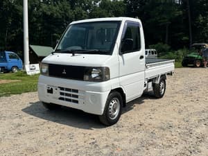 2001 Mitsubishi Minicab JDM car for sale