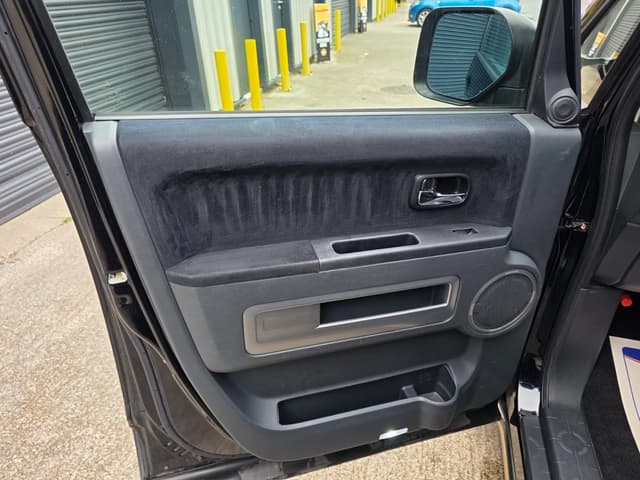2007 Mitsubishi Delica JDM car for sale — photo 18 of 24