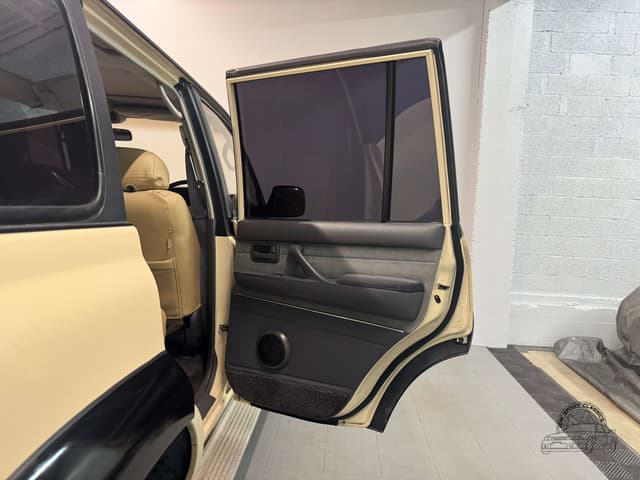 1993 Toyota Land Cruiser JDM car for sale — photo 25 of 25