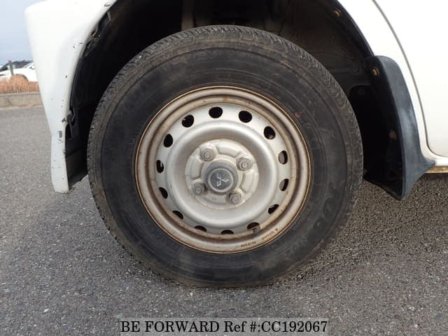 1999 Mitsubishi Minicab JDM car for sale — photo 9 of 25