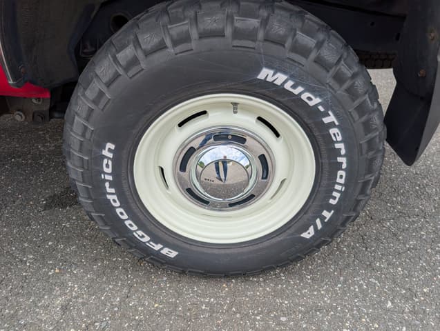1996 Toyota Hilux Surf JDM car for sale — photo 6 of 20