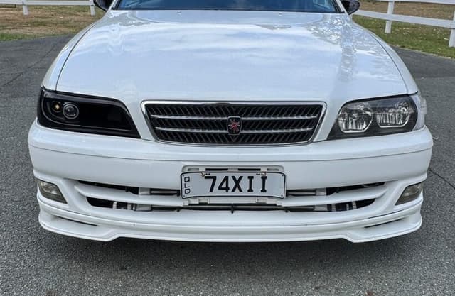 1997 Toyota Chaser JDM car for sale — photo 7 of 10