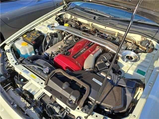 2001 Nissan Skyline JDM car for sale — photo 12 of 13
