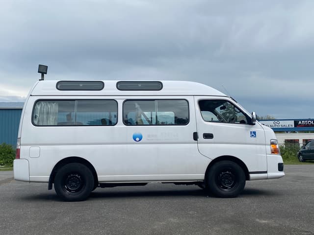 2007 Nissan Caravan JDM car for sale — photo 5 of 16