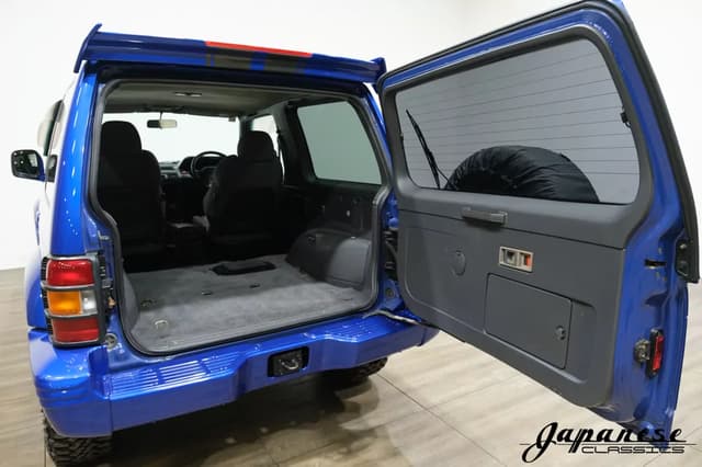 1997 Mitsubishi Pajero JDM car for sale — photo 23 of 25