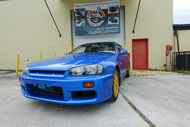 1998 Nissan Skyline JDM car for sale — photo 2 of 13