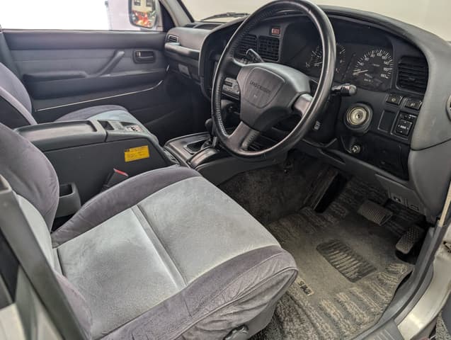 1990 Toyota Land Cruiser JDM car for sale — photo 12 of 24