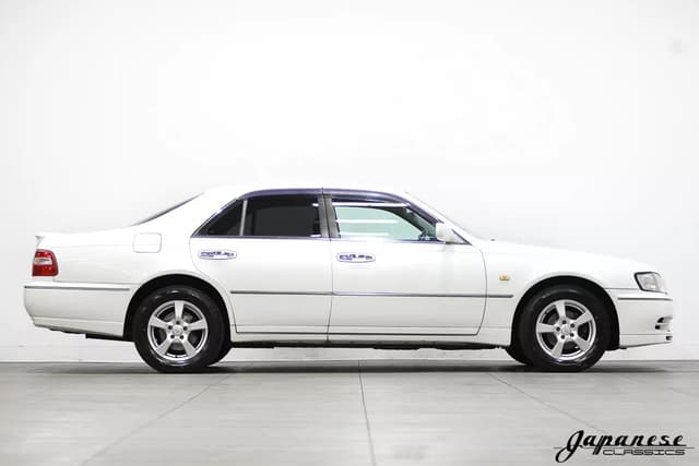 1997 Nissan Cima JDM car for sale — photo 5 of 25