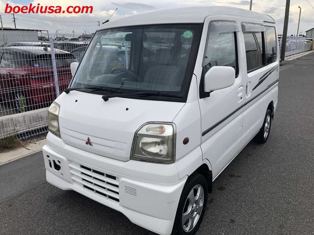 1999 Mitsubishi Town Box JDM car for sale — photo 2 of 23