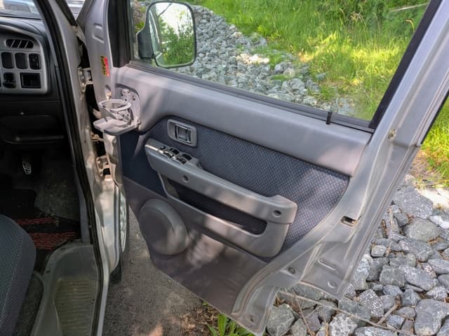 2001 Daihatsu Atrai JDM car for sale — photo 12 of 22