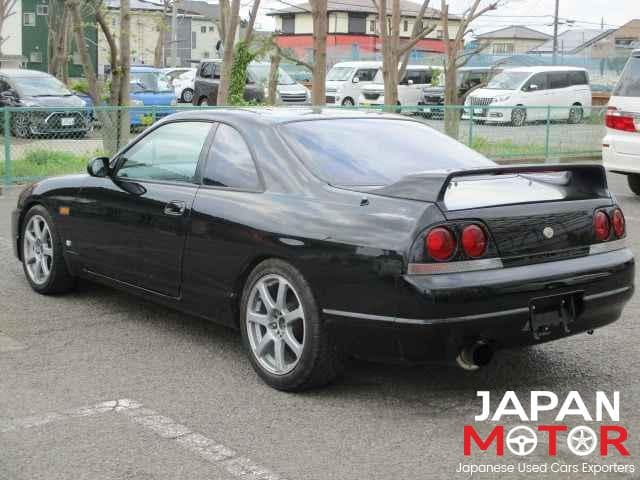 1997 Nissan Skyline JDM car for sale — photo 4 of 10