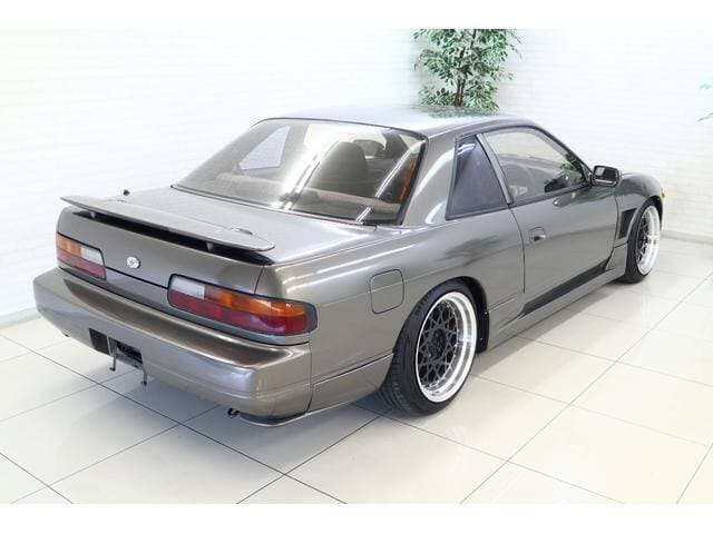 1992 Nissan Silvia JDM car for sale — photo 2 of 17