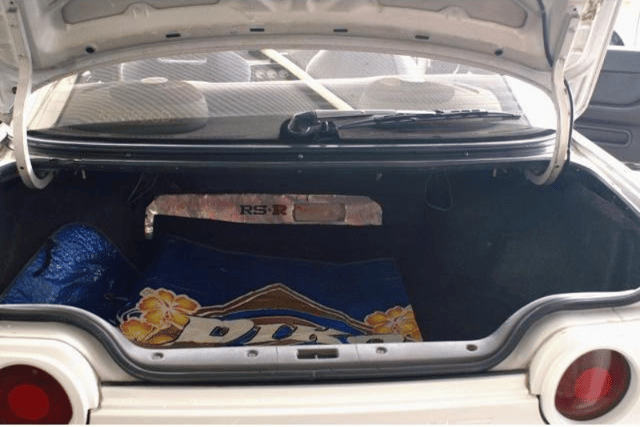 1991 Nissan Skyline JDM car for sale — photo 5 of 19
